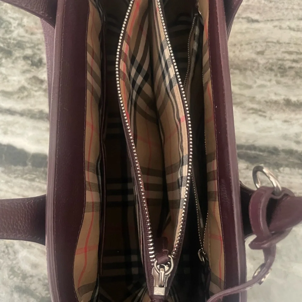 Burberry Medium Banner Purse Burgundy - Picture 3 of 5